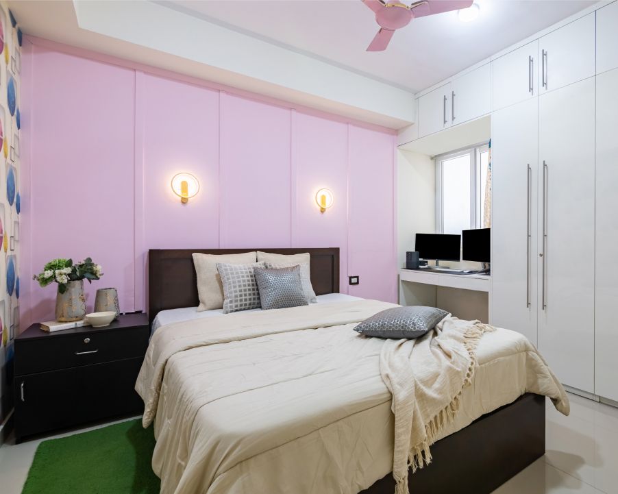 Modern Pink Bedroom Wall Paint Design With Wall Lights