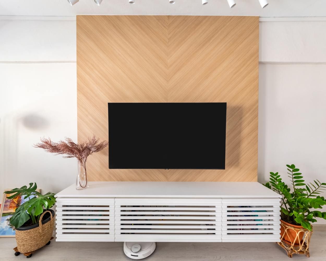 WallMounted TV Design With A Wooden Backdrop Livspace