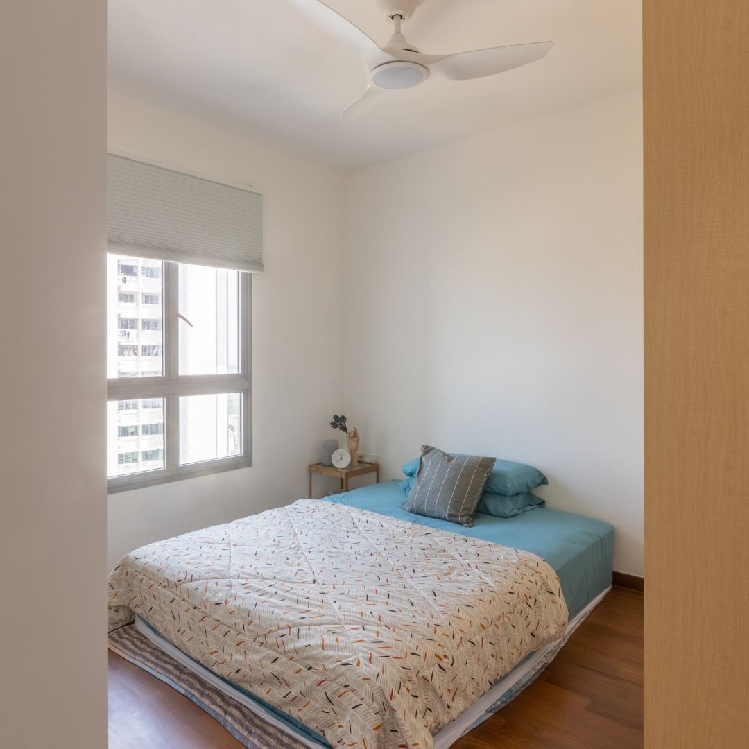 Classic Master Bedroom Design With Blue And White Upholstered Bed