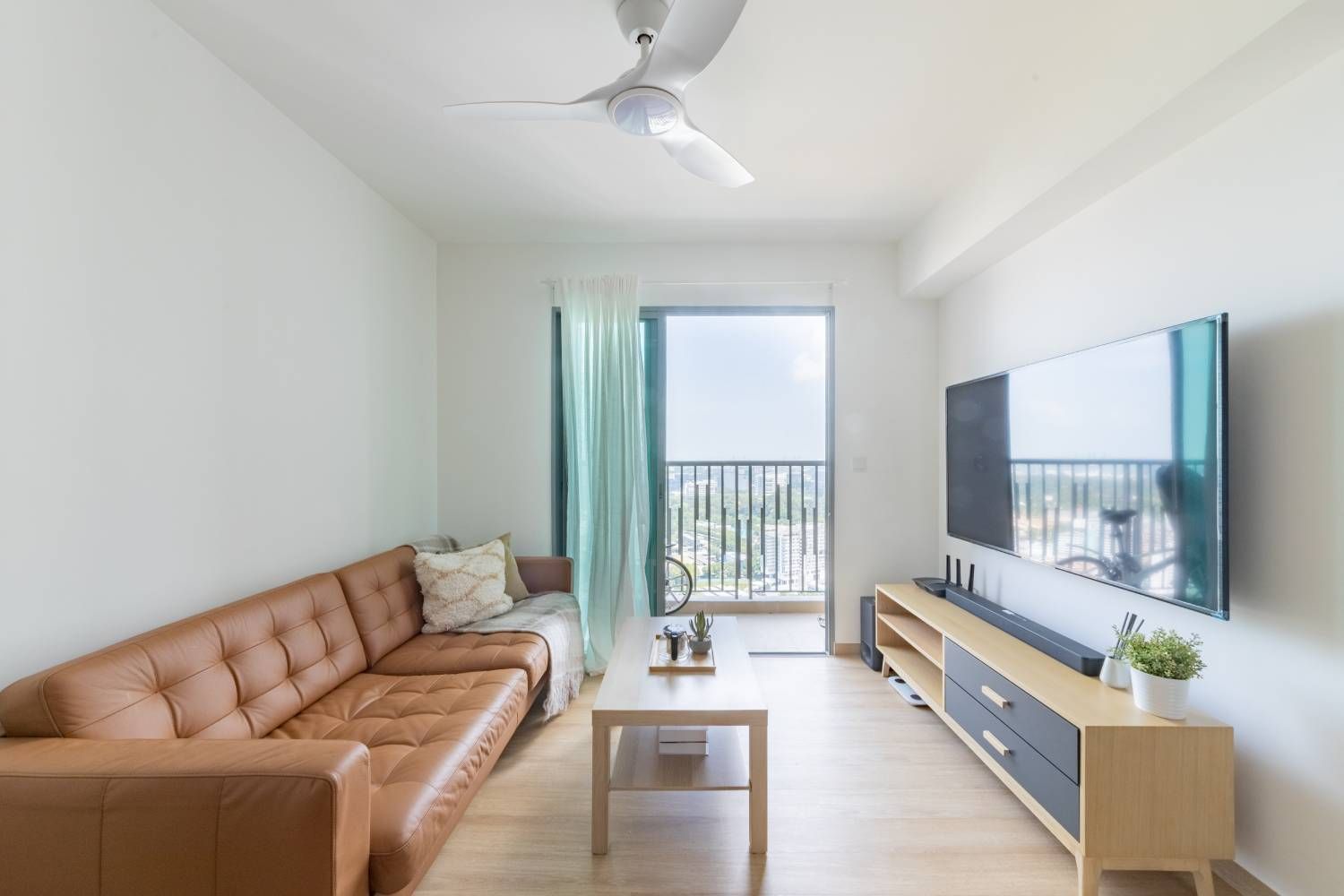 Rectangular Brown Modern Flooring Design For Living Rooms