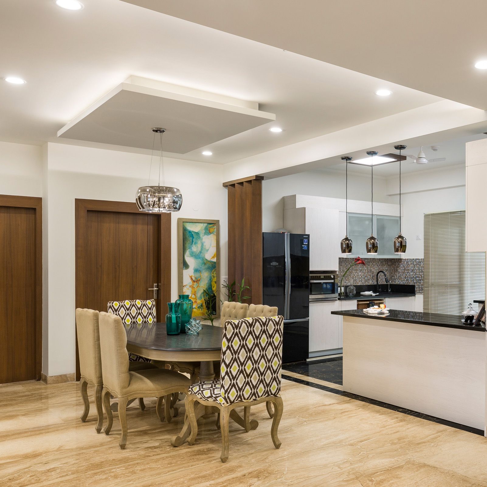 Contemporary 6-Seater Oval Dining Room Design With Beige And Patterned Chairs