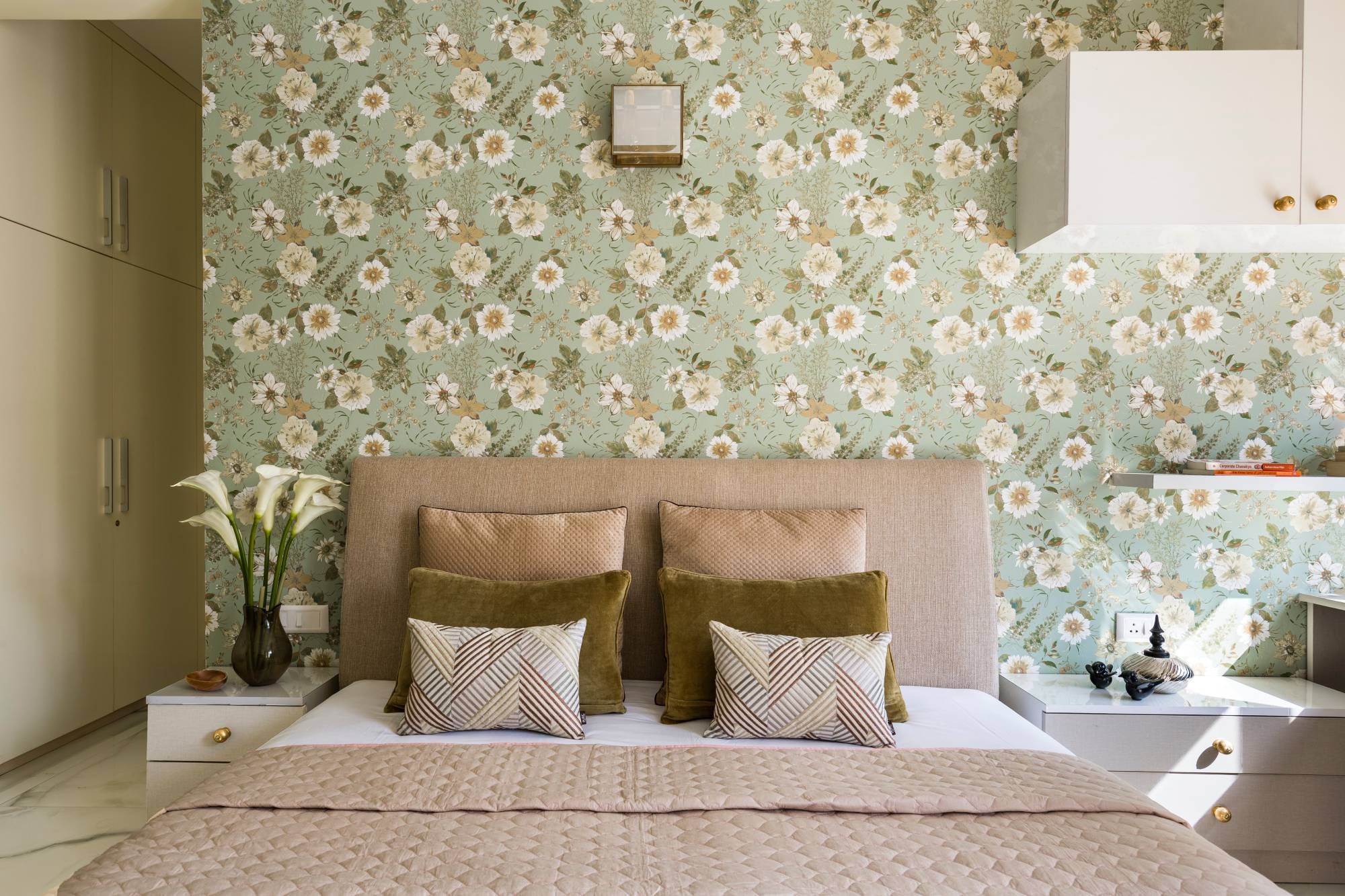 Modern Guest Room Design With Pastel Floral Wallpaper