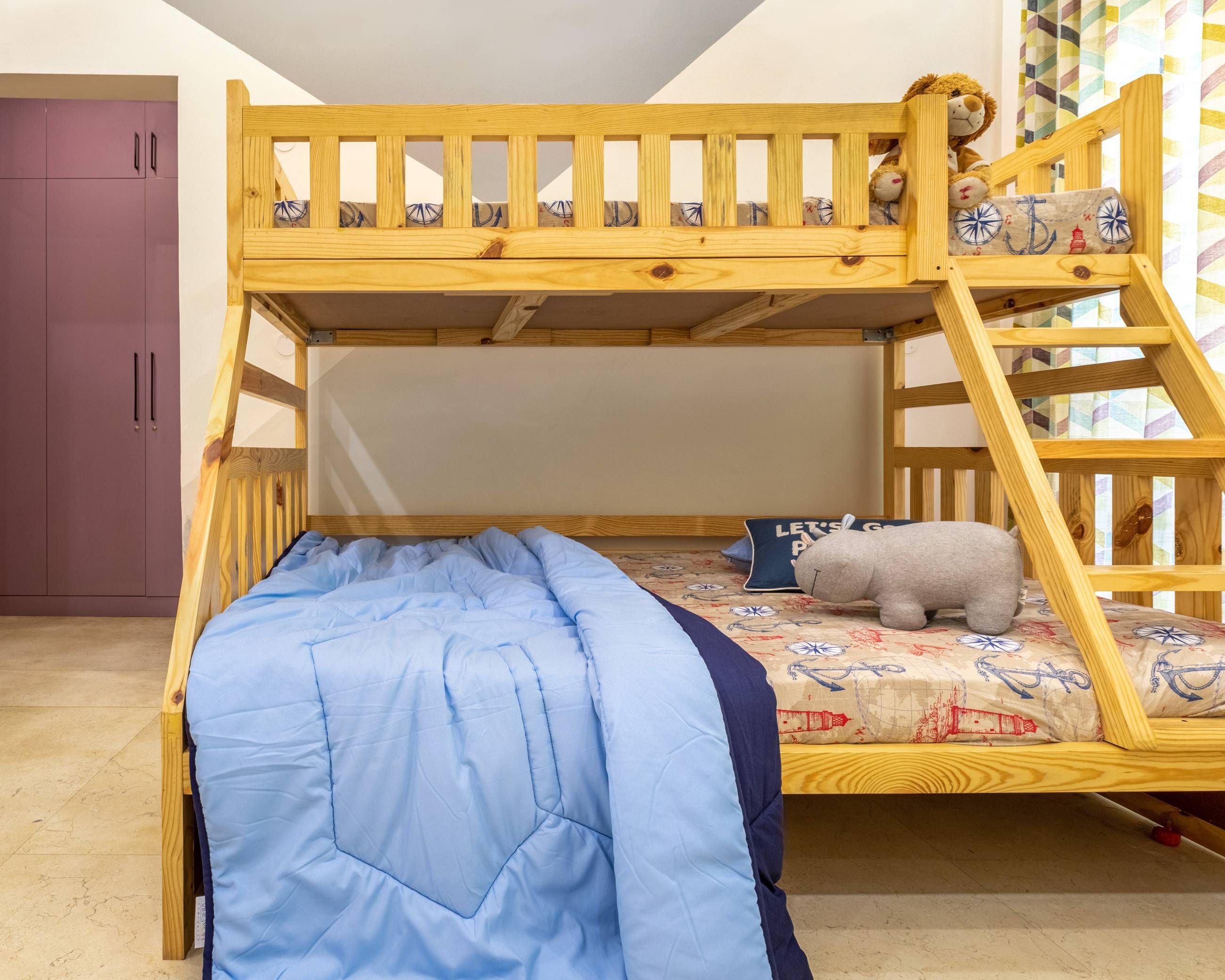 Compact Kid's Bedroom Design With Ambient Lighting | Livspace