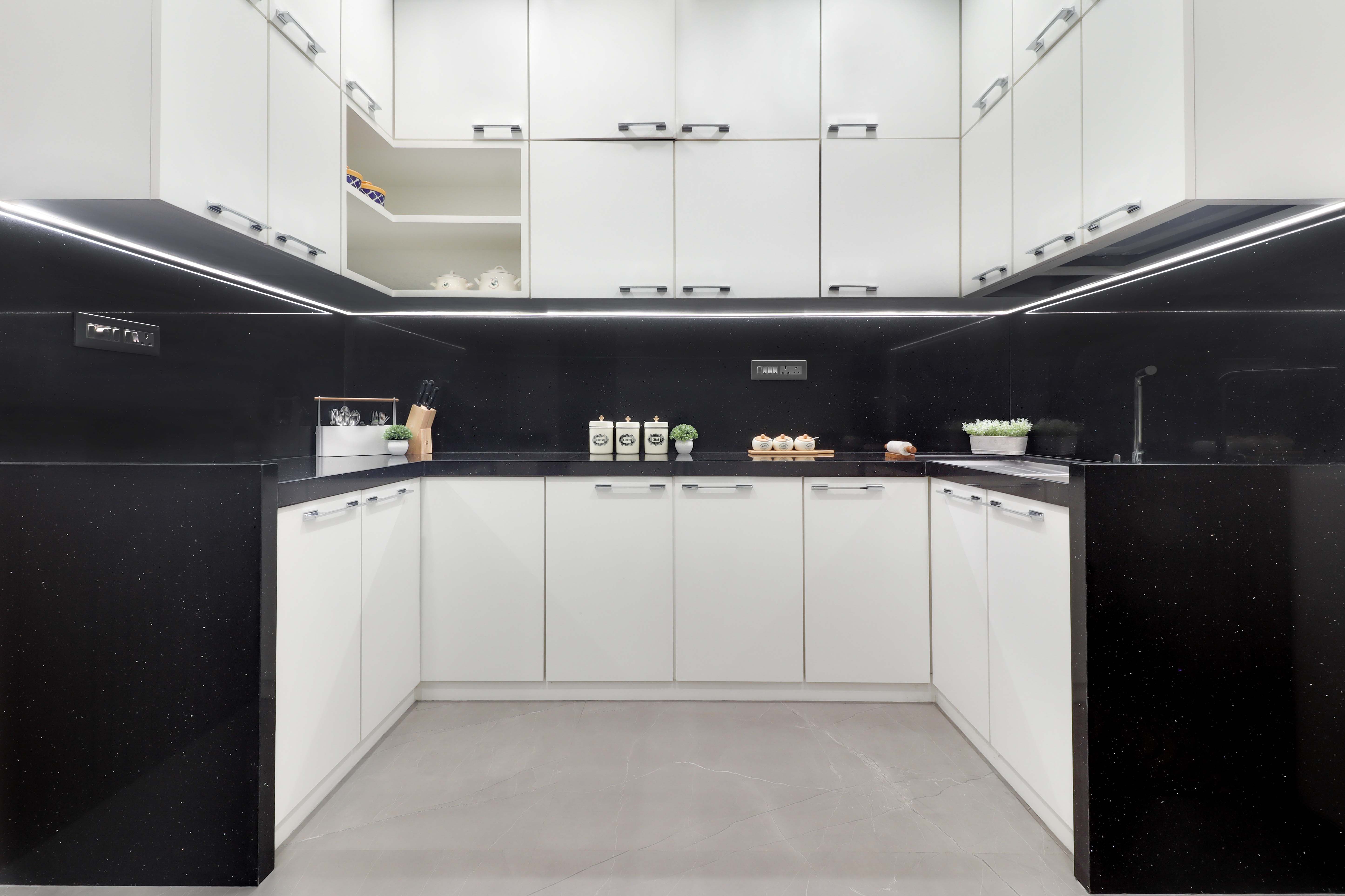 Modern Modular Island Kitchen Cabinet Design With A Granite Countertop