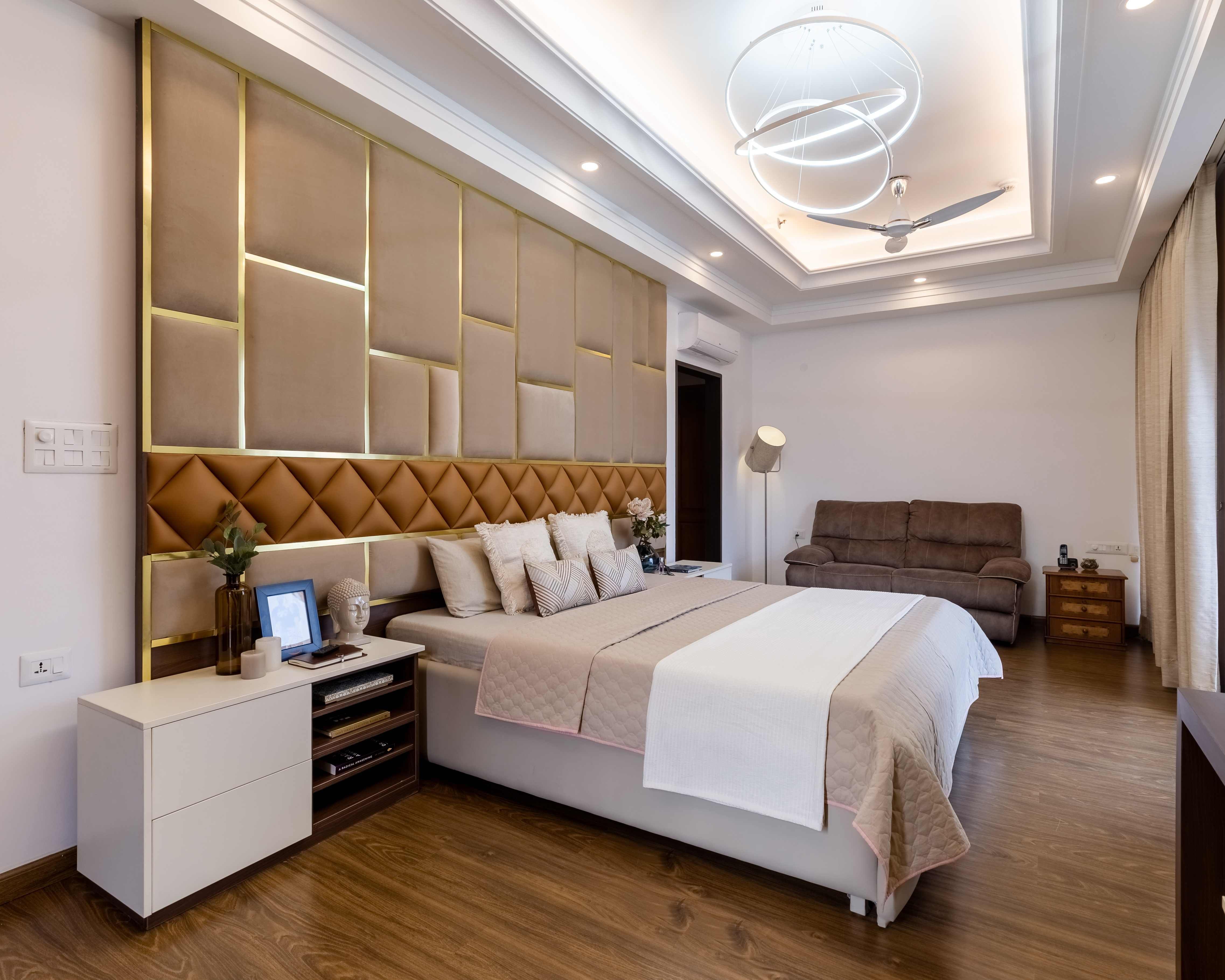 Modern Brown And Gold Bedroom Wall Design With Metal Framing