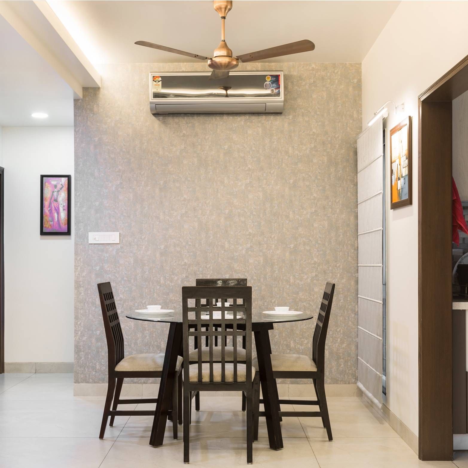 Dining Room Wallpaper Design With a Textured Finish | Livspace