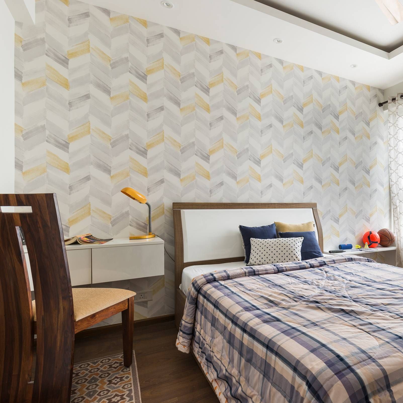 Modern Multicolour Herringbone-Patterned Bedroom Wallpaper Design