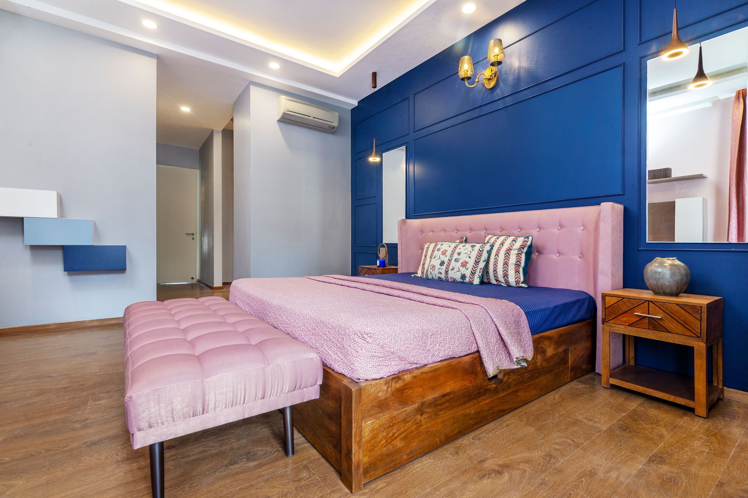 Contemporary Blue And Pink Master Bedroom Design With Pink Seater