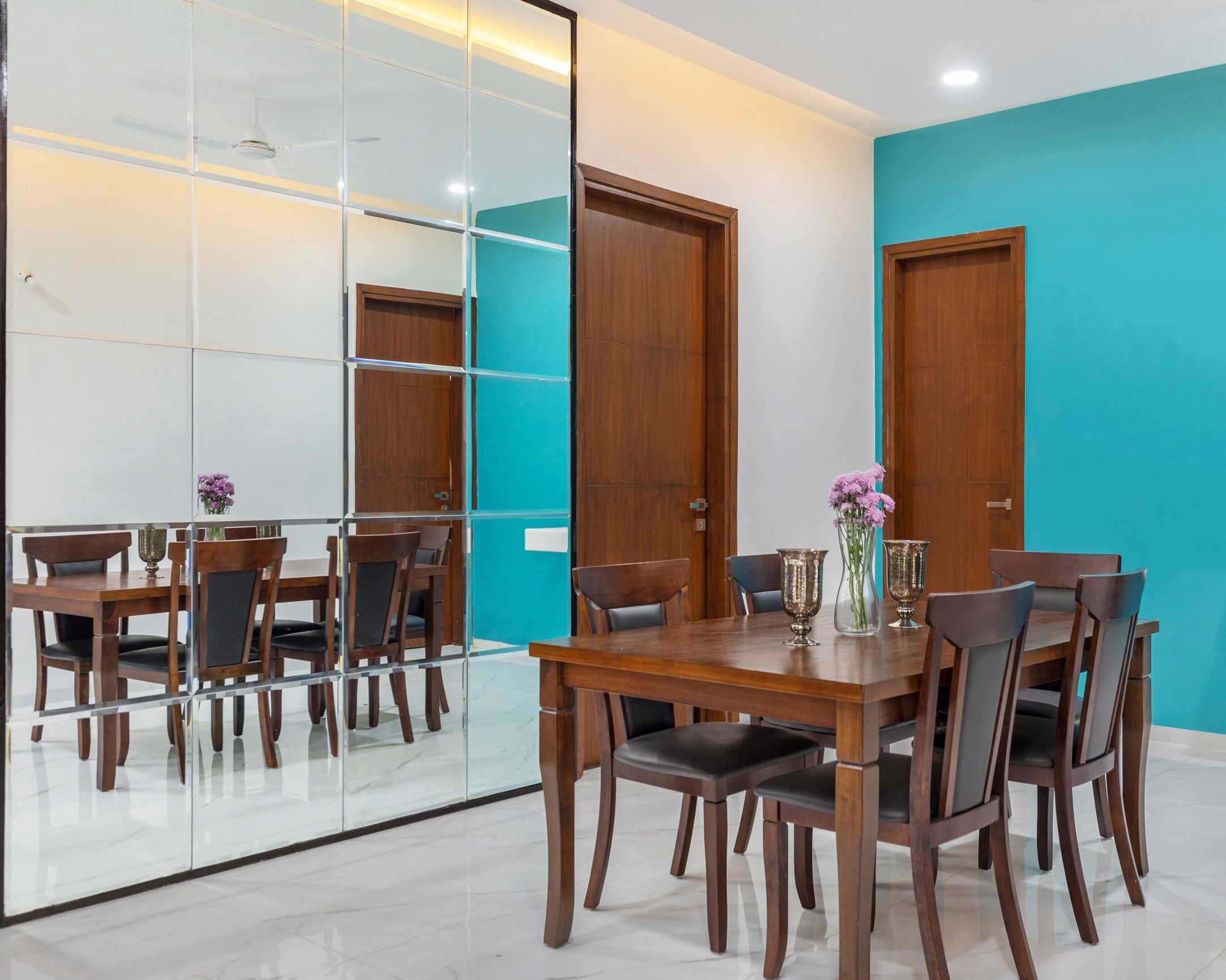 Classic 5-Seater Wooden Dining Room Design With Square Panelled Mirror Accent Wall
