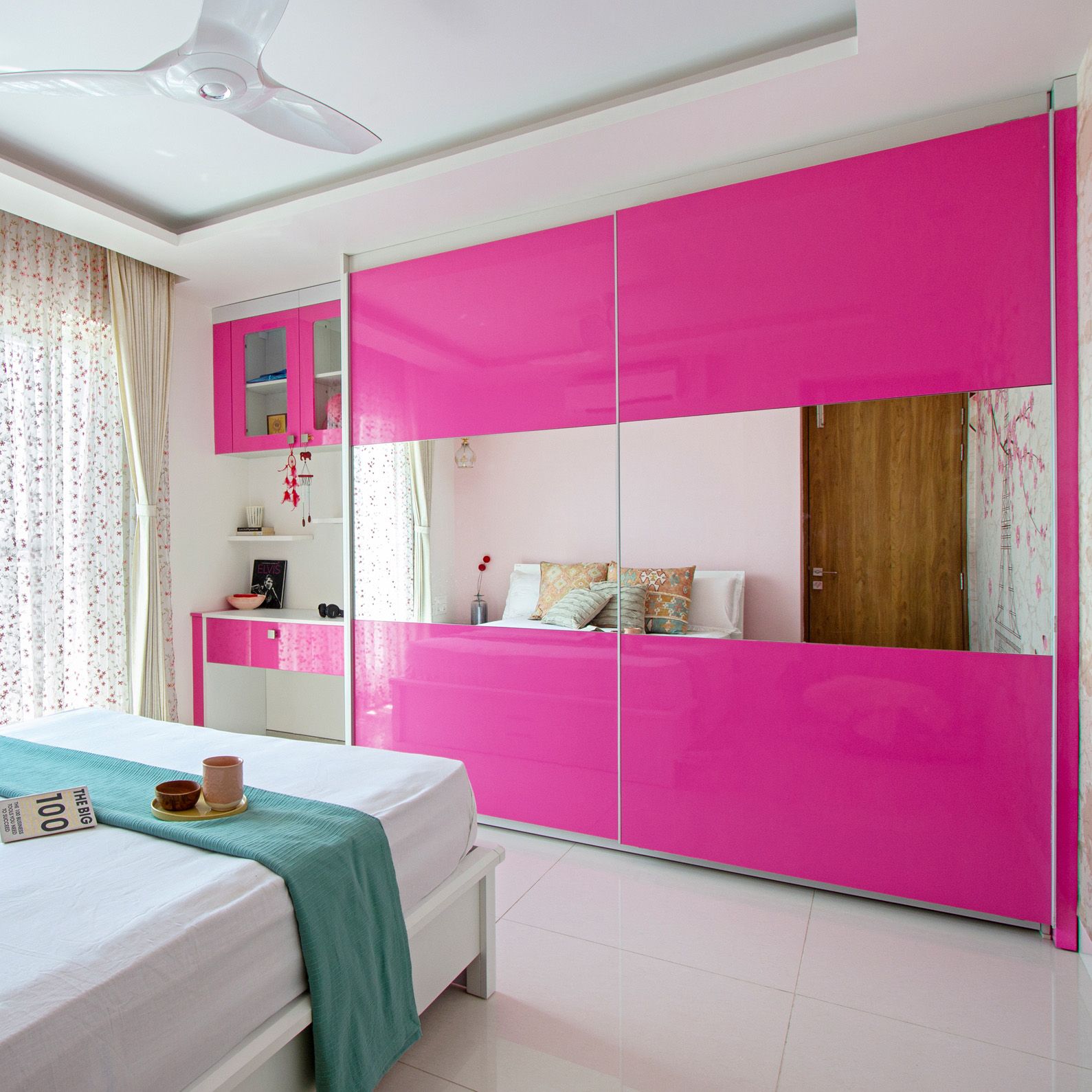 Contemporary Persian Pink Sliding Door Wardrobe With Mirror And Study Table