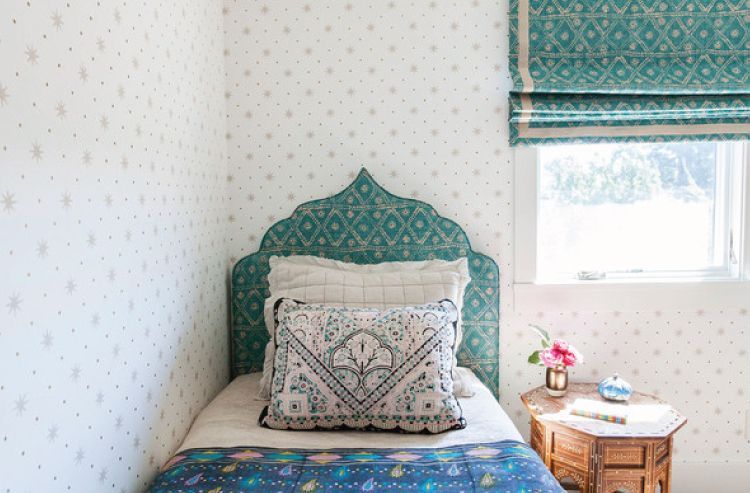 Moroccan Theme Bed