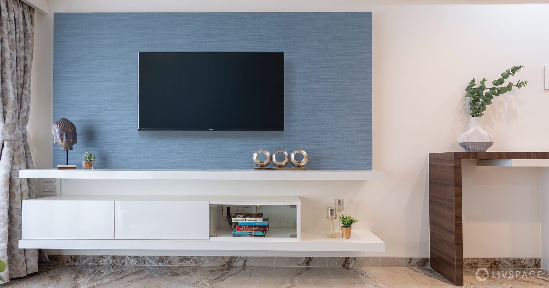 18+ TV Wall Decoration Ideas That Show Off More Than Just Your TV