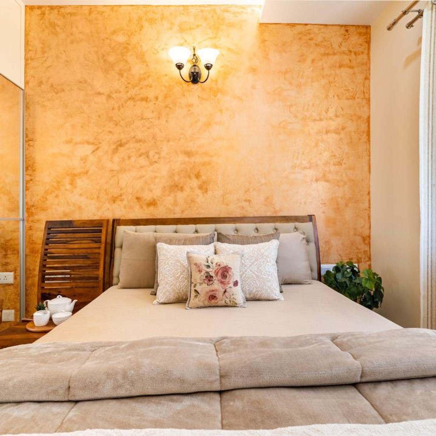 Textured Wall Paint Design With Sconces | Livspace
