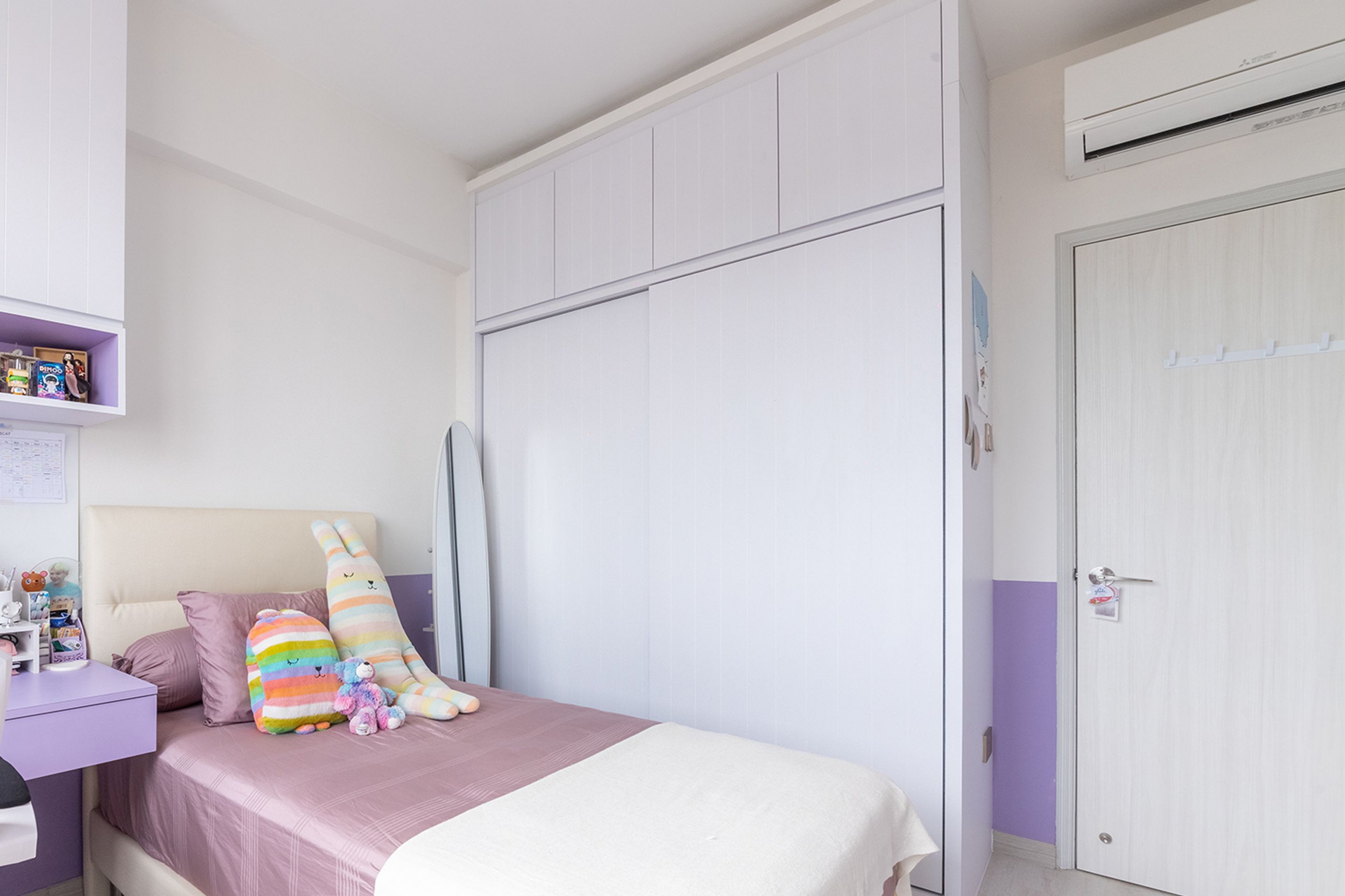 White Bedroom Wardrobe Design With A Laminate Finish Livspace