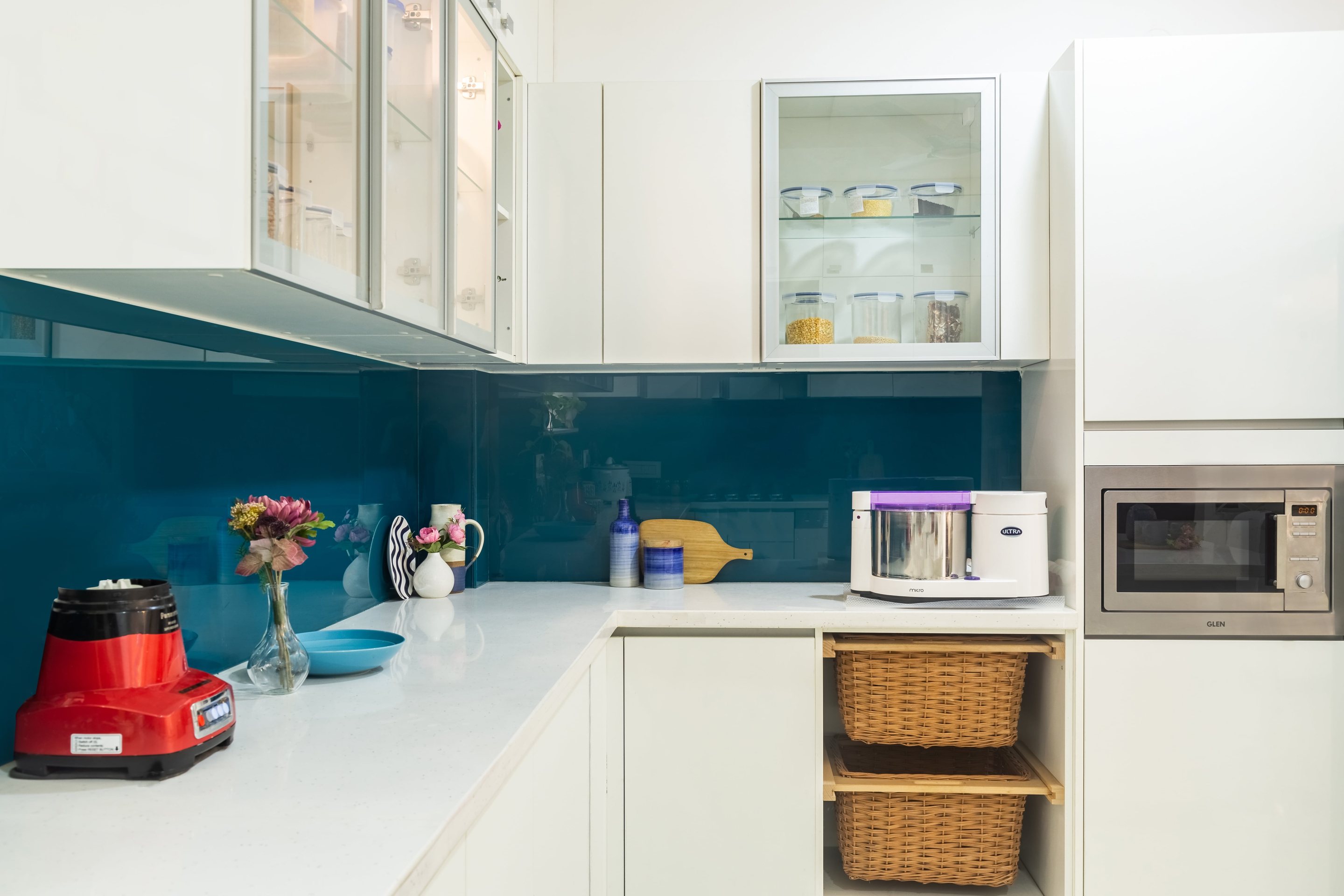 all-white-3-bhk-home-design-for-hyderabad-villa-livspace