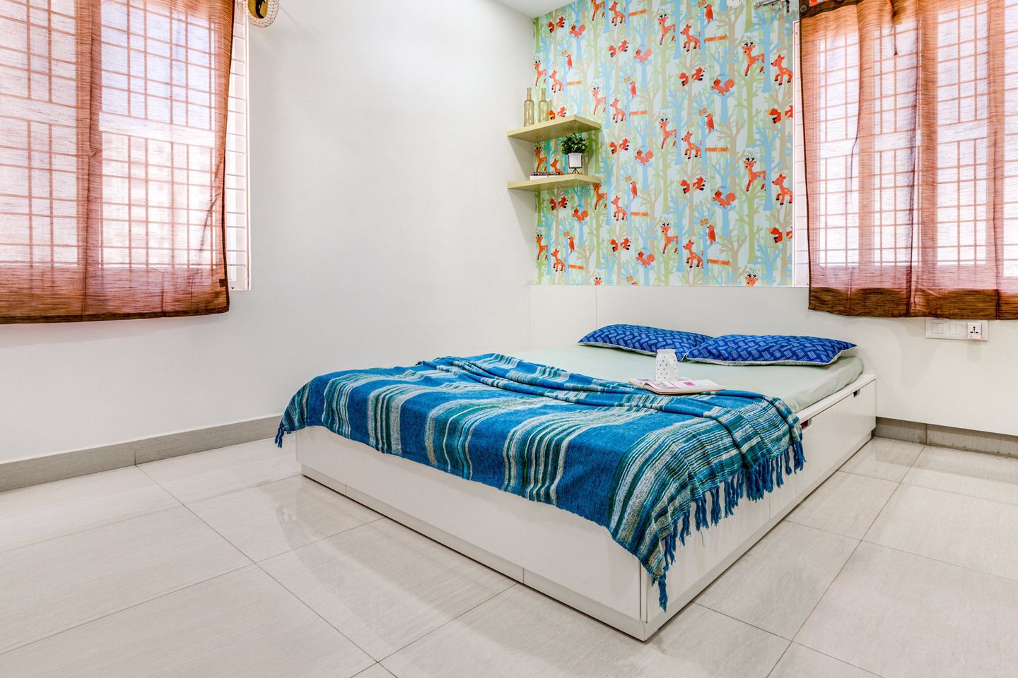 Glossy White Flooring Design For Bedrooms Livspace