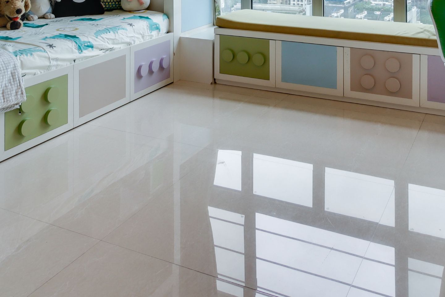 Creamy White Flooring For Kids' Bedrooms - Livspace