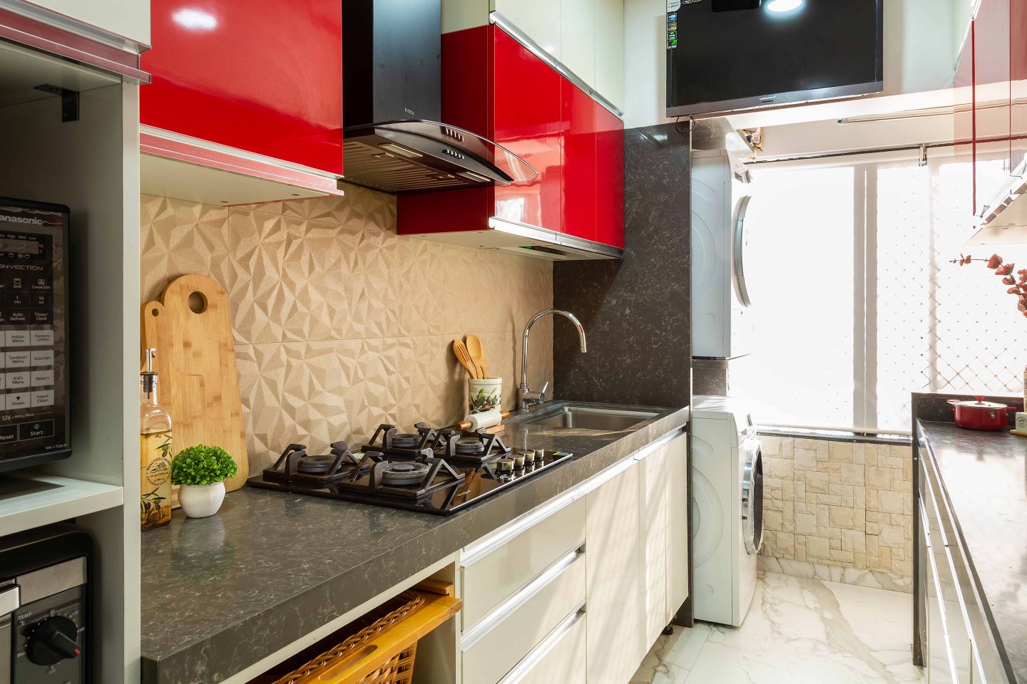 Ceramic Red And White Modular Kitchen With 3D Tiles Design For Kitchen ...