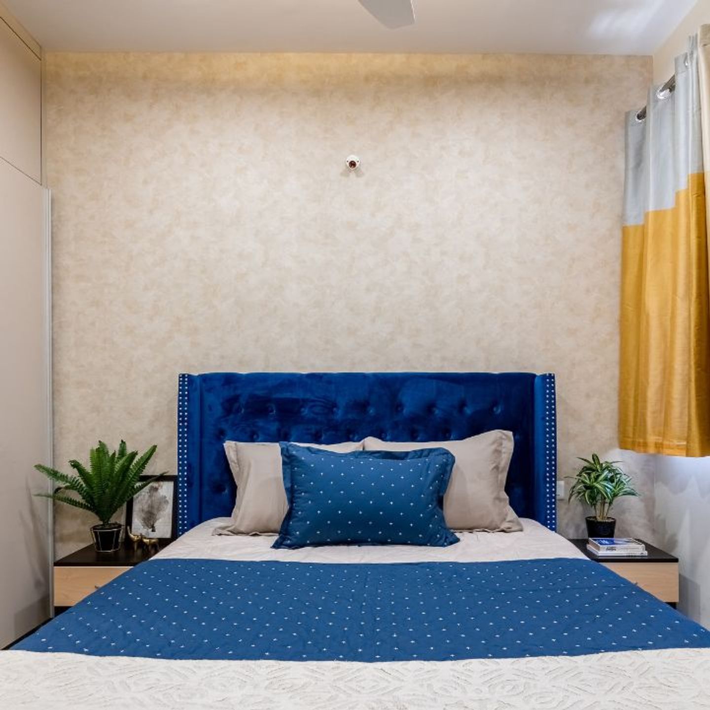 Beige Accent Wall Paint For Bedrooms Livspace