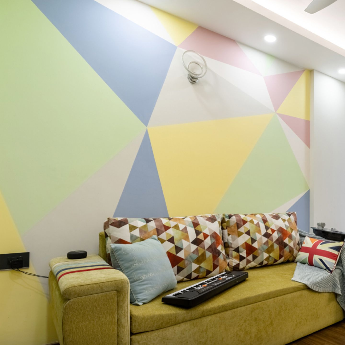 Colourful Wall Paint With A Patterned Design - Livspace