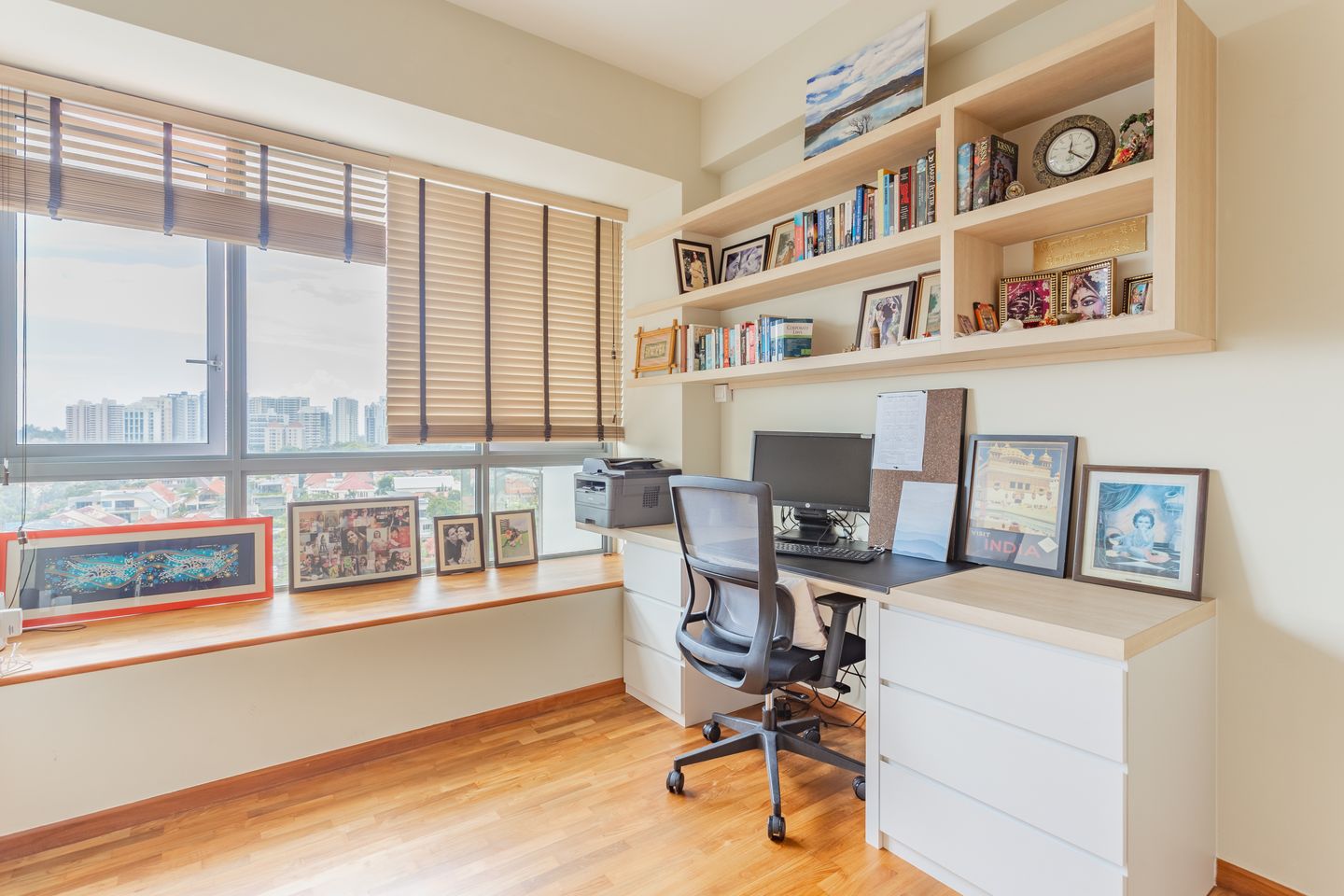 Contemporary Home Office Interior - Livspace