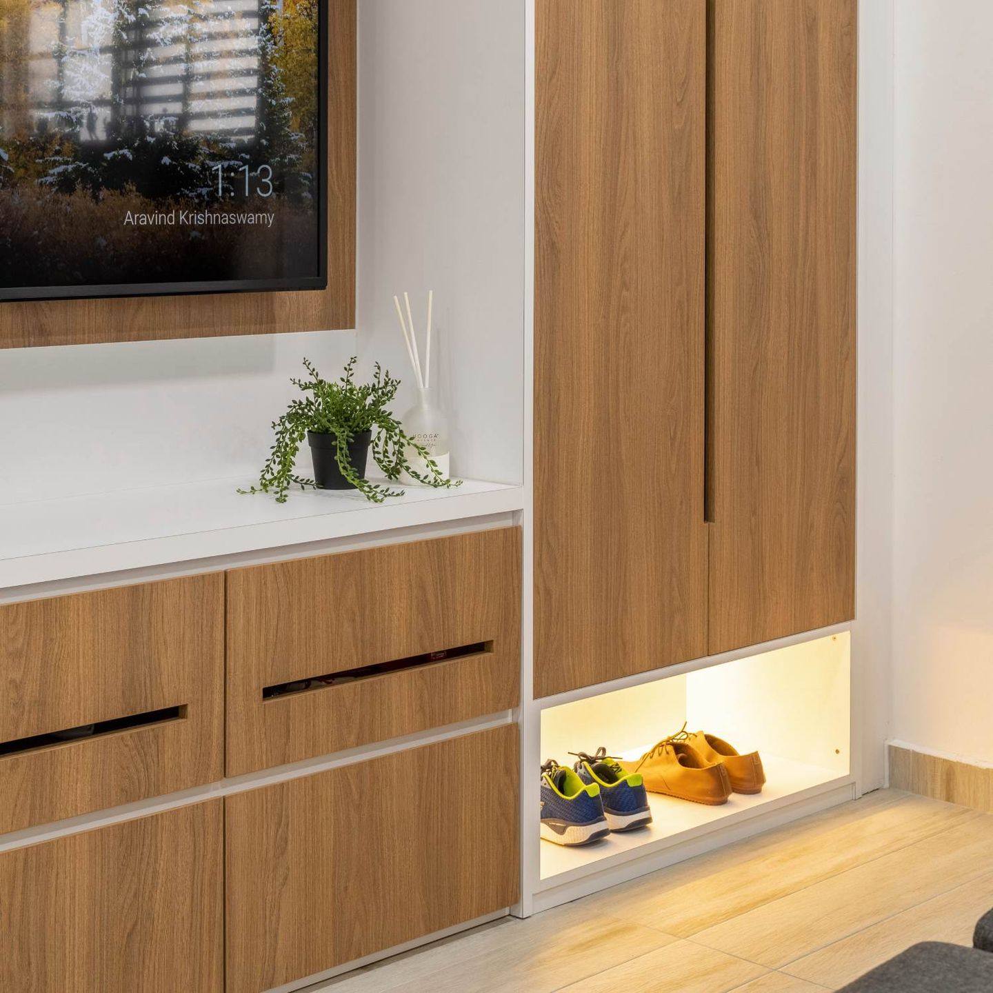 Wooden Laminate Design For Living Rooms - Livspace