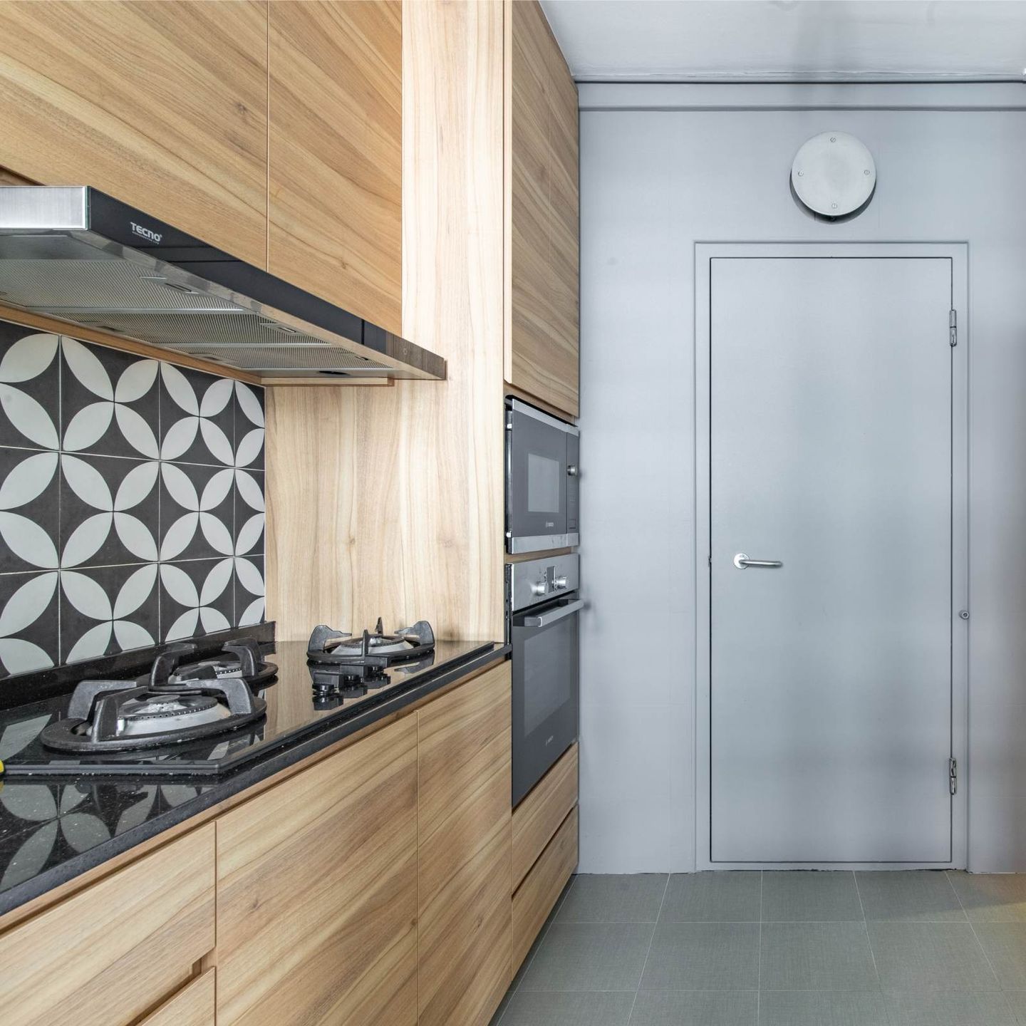 Matte Brown Laminate Design For Kitchens - Livspace