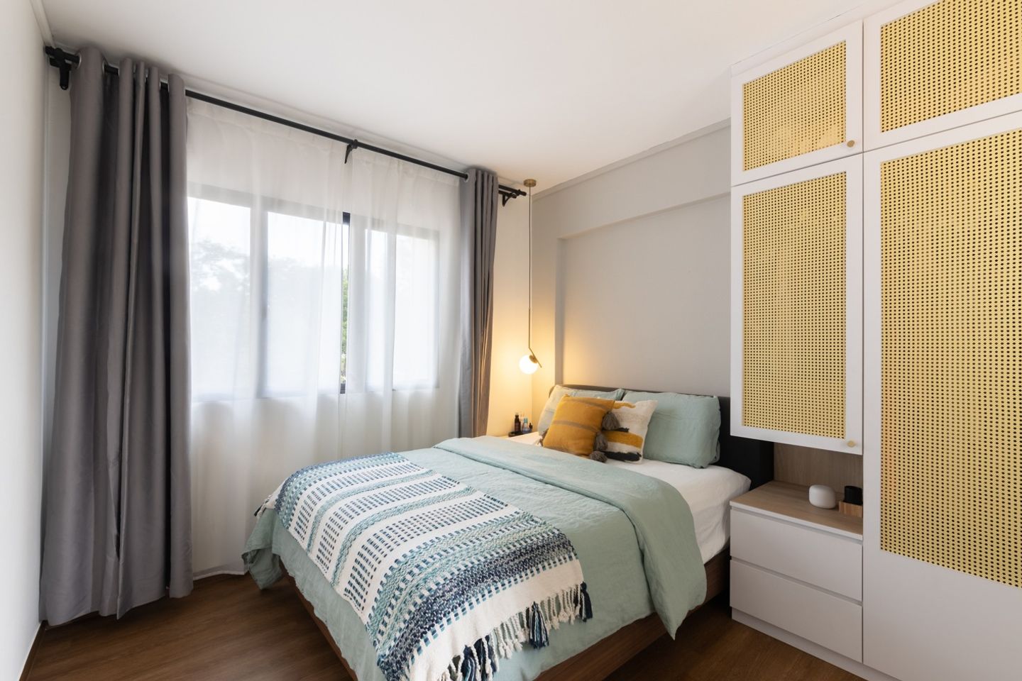 White And Beige Scandinavian Bedroom Design -  Livspace