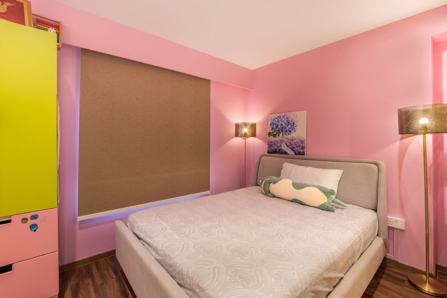 Vibrant Pink Bedroom Wall Paint Design - Livspace