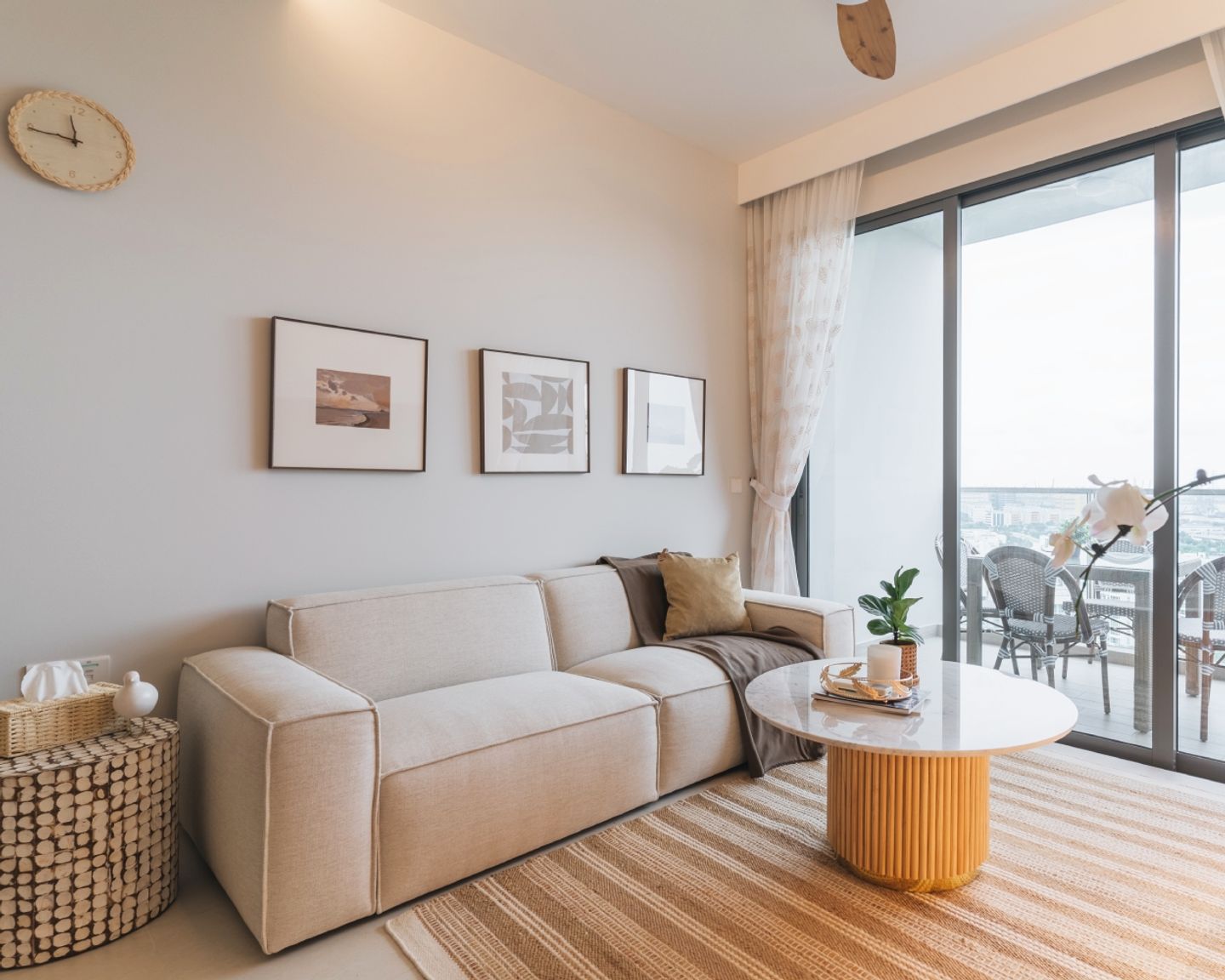 Scandinavian Living Room Design - Livspace