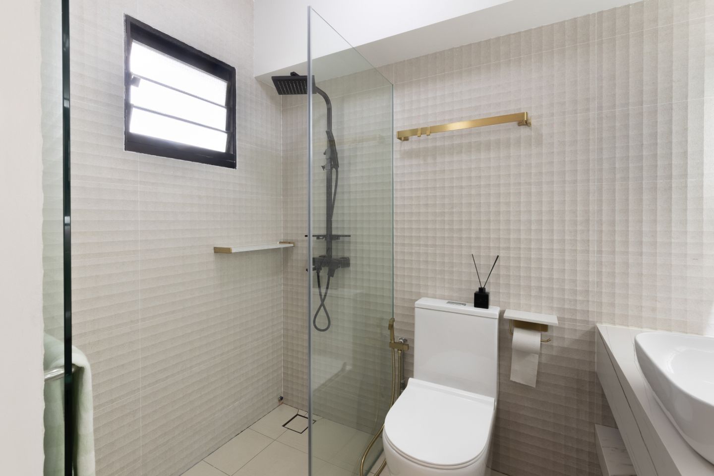 Clean White Bathroom Design - Livspace