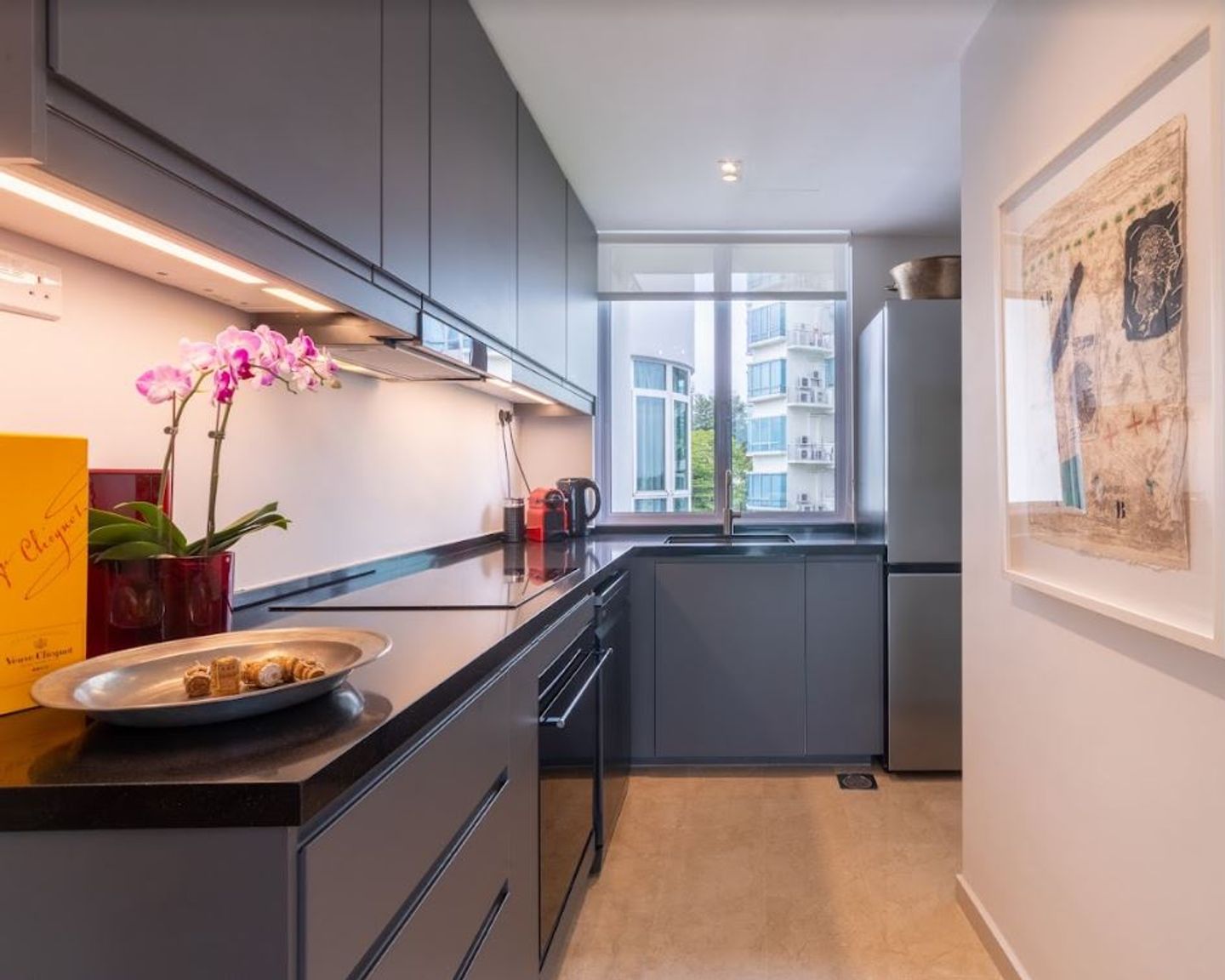 Compact Modern Kitchen Design With Dark Grey Cabinets