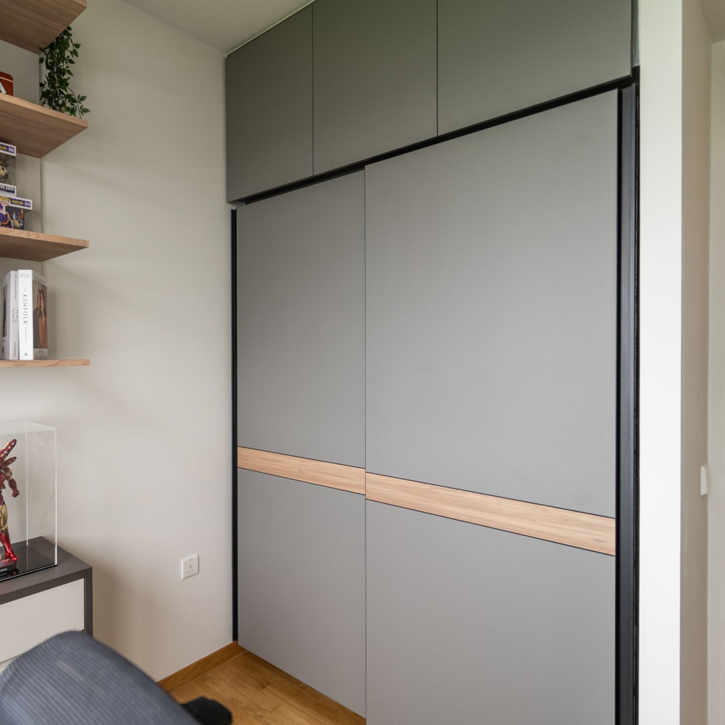 2-Door Grey Wardrobe Design - Livspace