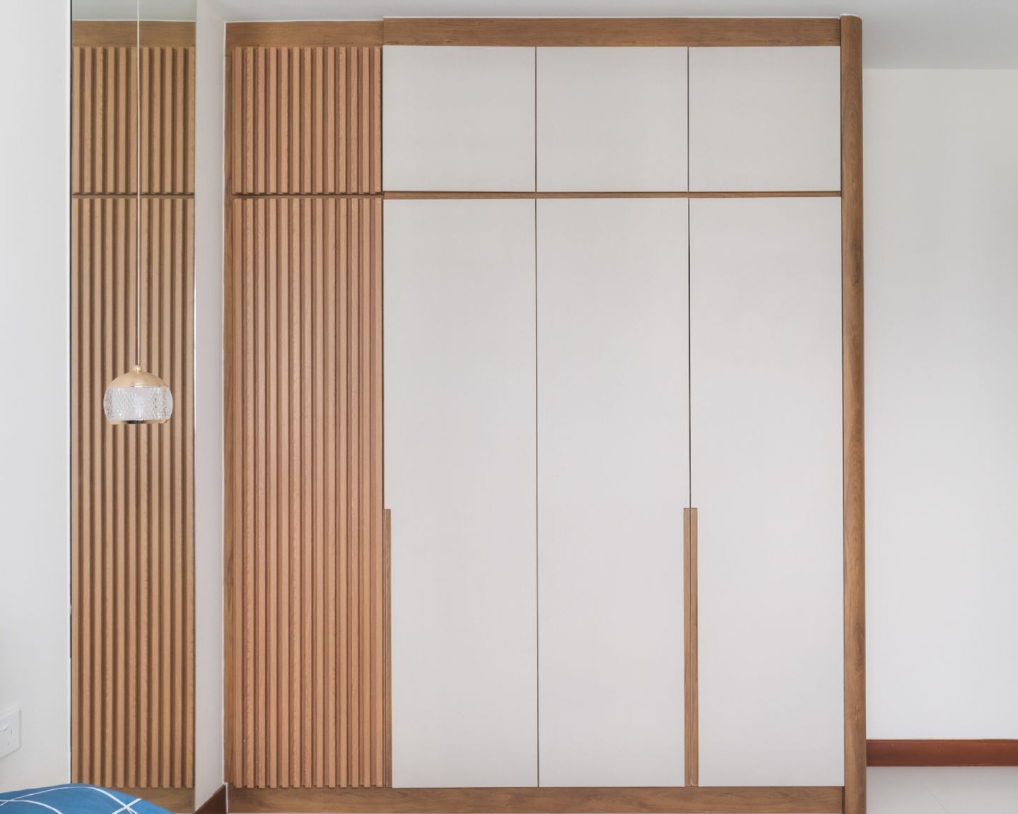 4-Door Modern Wardrobe Design - Livspace