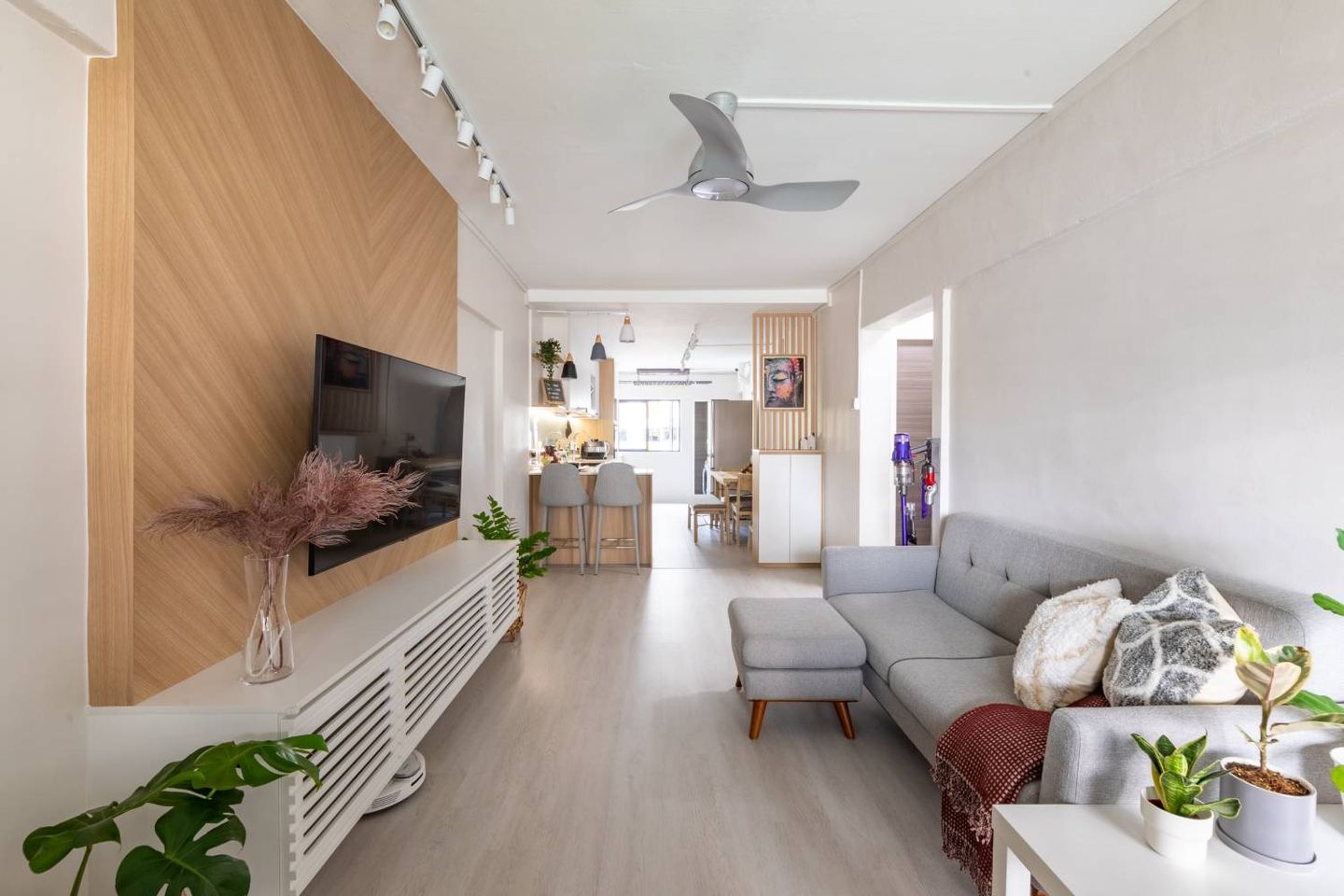 Grey Rectangle Flooring Design - Livspace