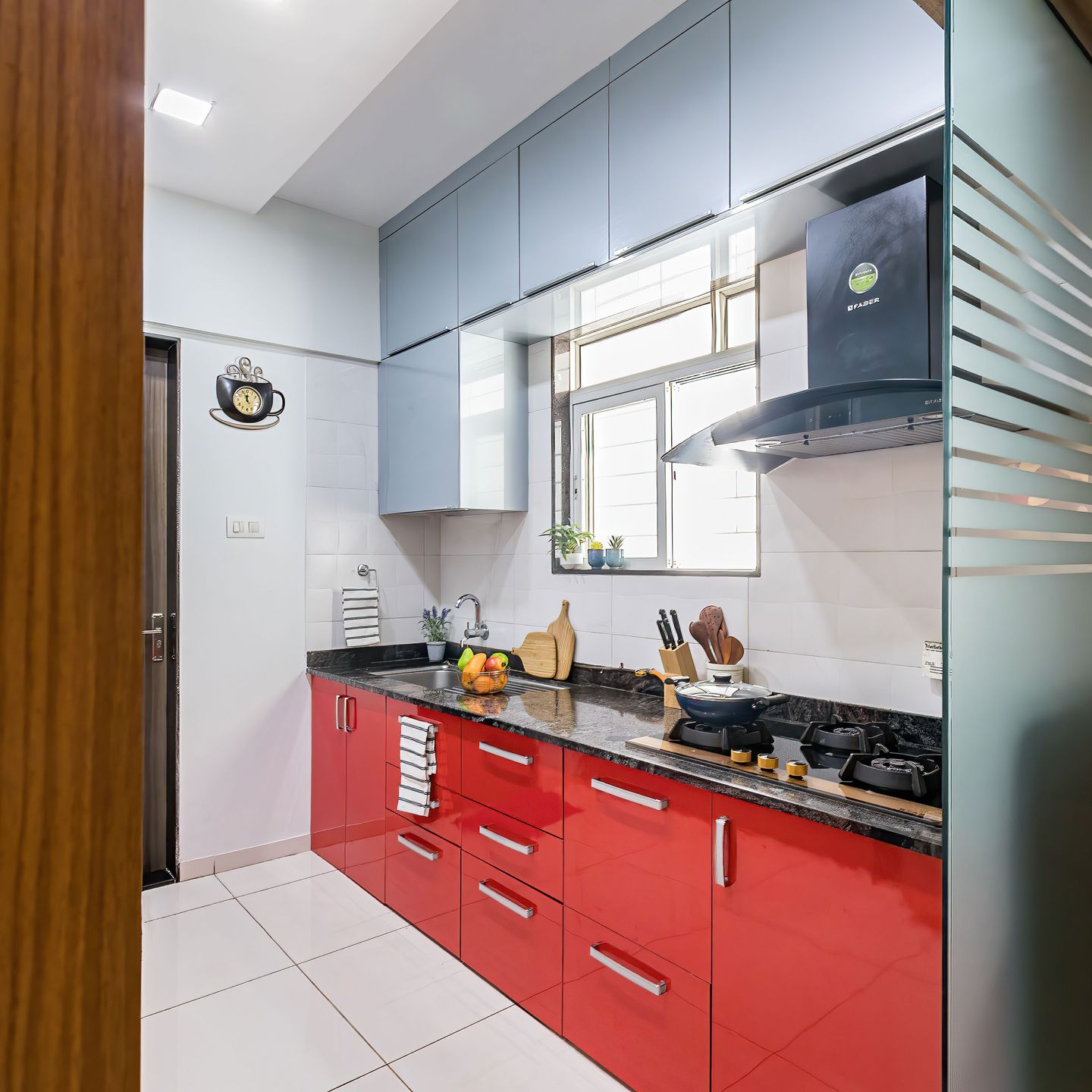 Modern L-Shape Kitchen Design with Cardinal Red Base Unit