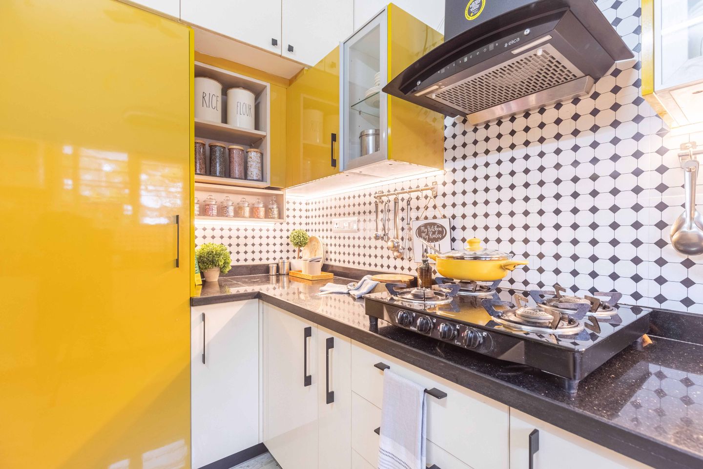 Modern U-Shaped Kitchen Design with Margherita and Marigold Yellow Cabinets