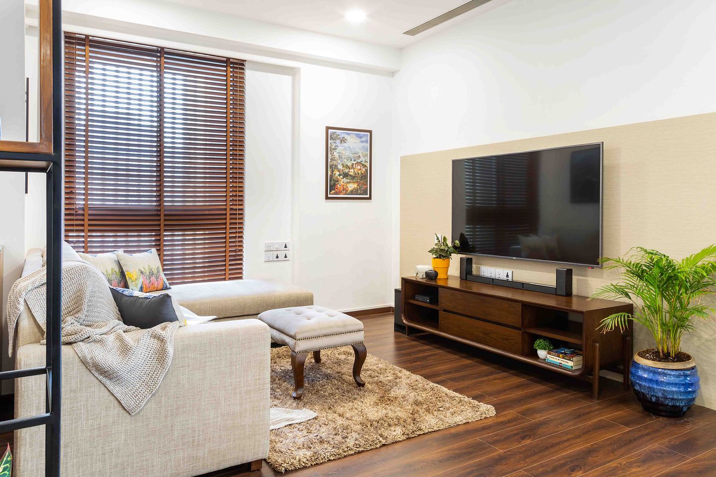2-BHK Flat In Mumbai With Wooden TV Console - Livspace