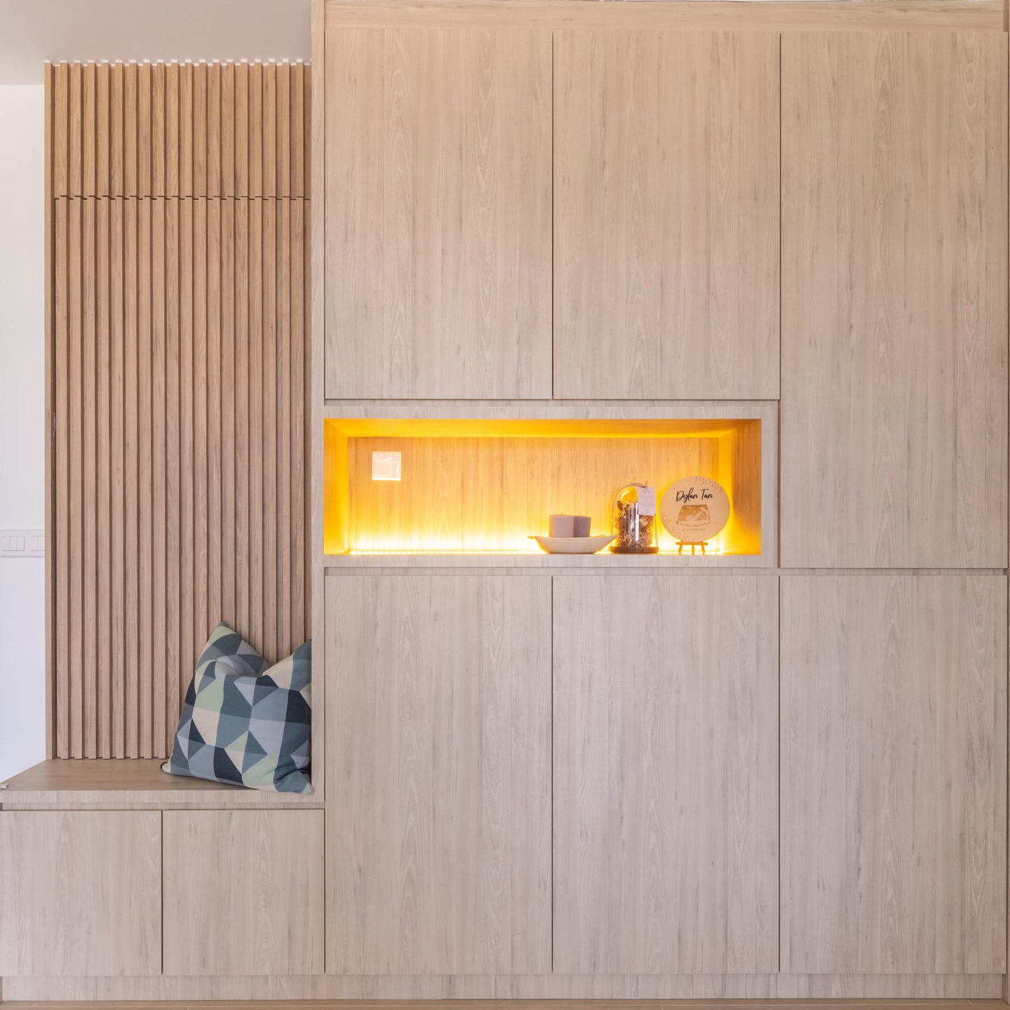 Laminate Design With A Wooden Finish For Compact Spaces Livspace