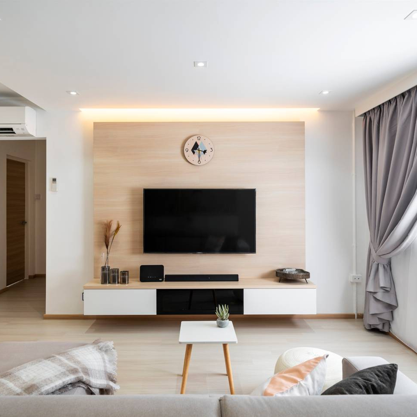 Scandinavian White Wall Paint Design | Livspace