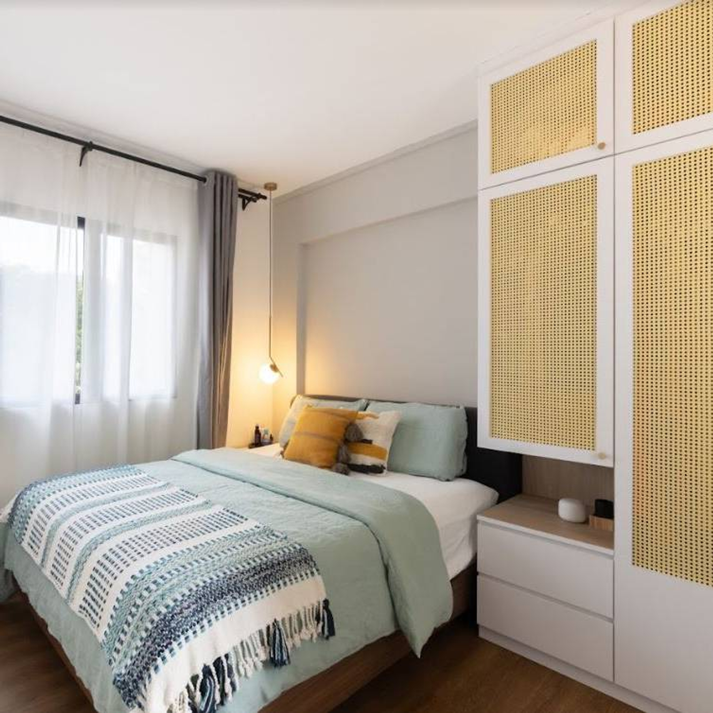 light-grey-wall-paint-design-for-minimalistic-look-livspace