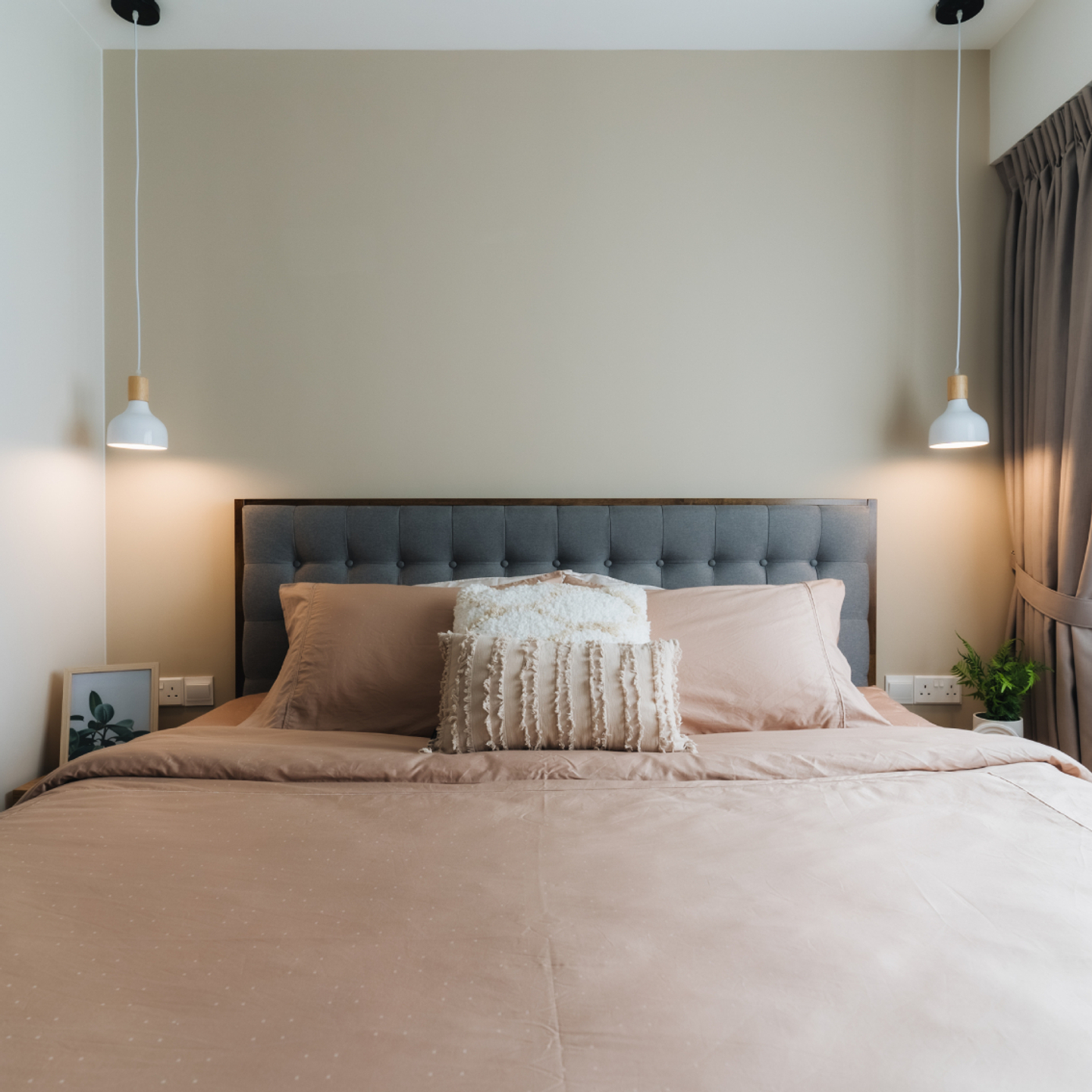 Beige Accent Wall Paint - Livspace