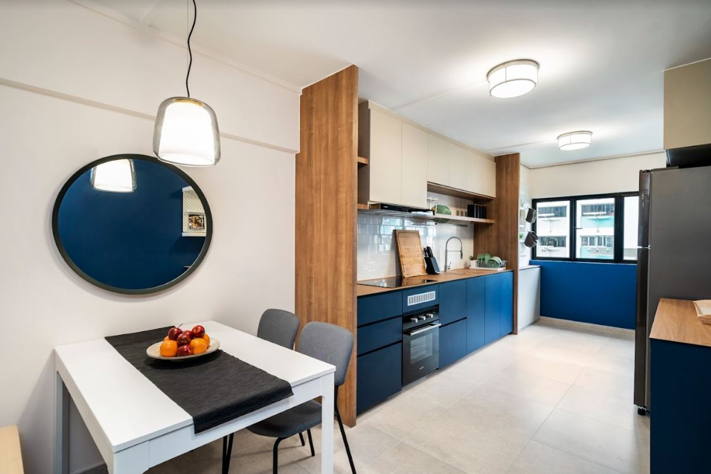 Spacious Open Kitchen Cabinet Design | Livspace