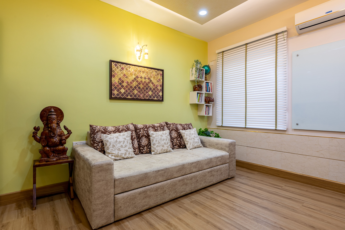 spacious-home-design-for-3-bhk-flat-in-bangalore-livspace