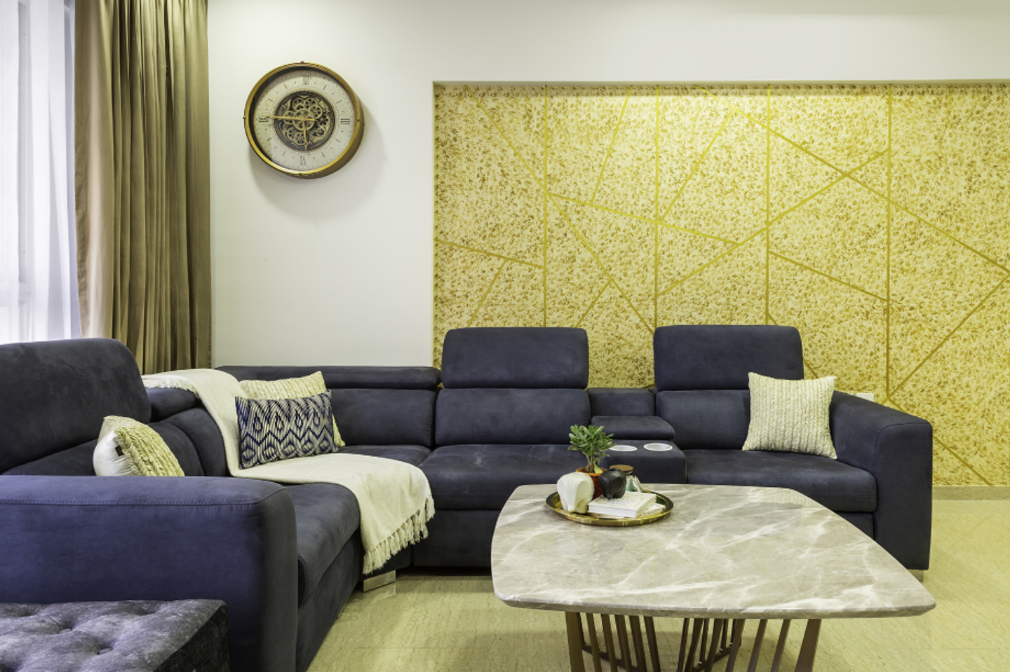 Small Drawing Room Design With Accent Wall | Livspace