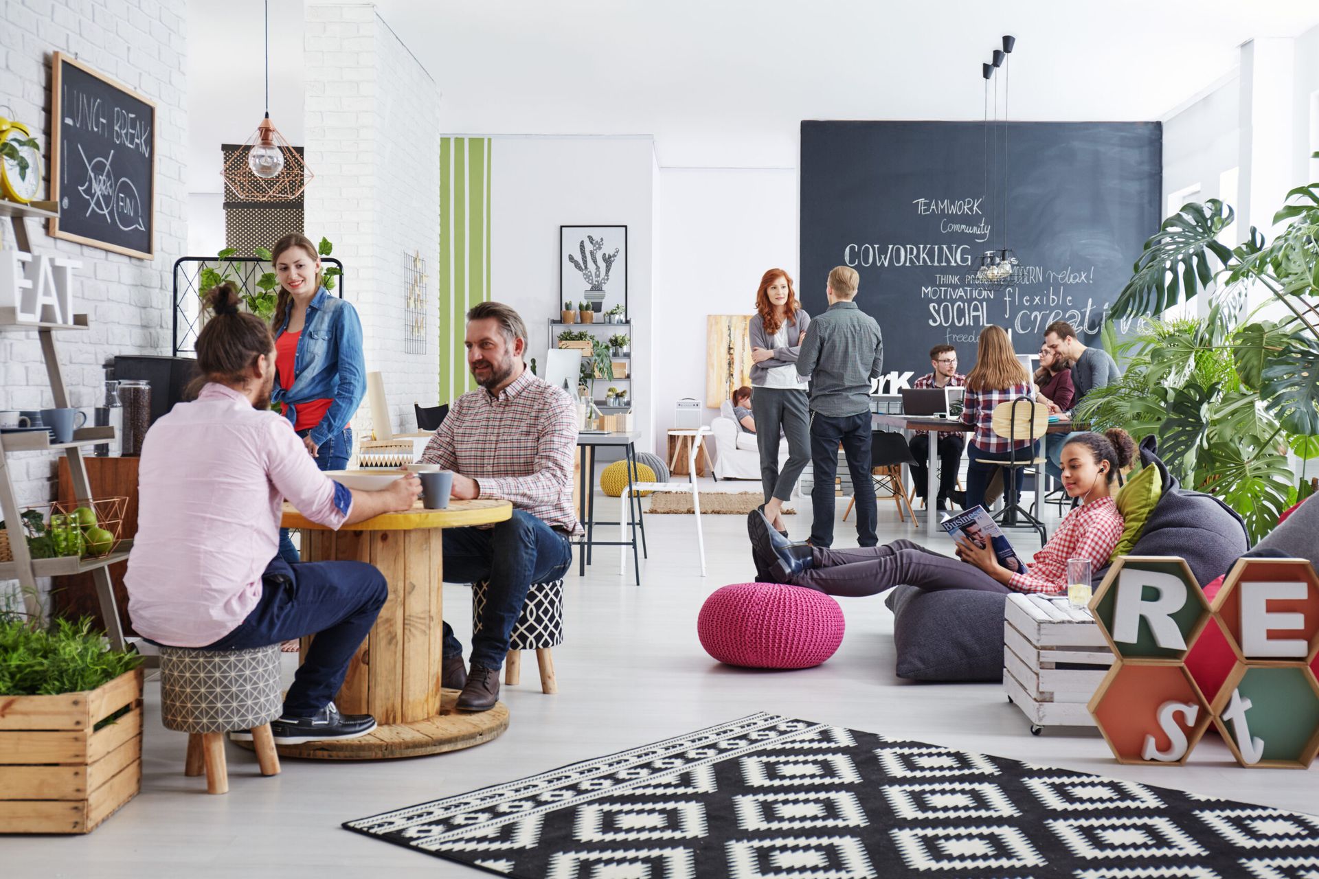 Gallery Detail: 5 Office Interior Design Trends 2023