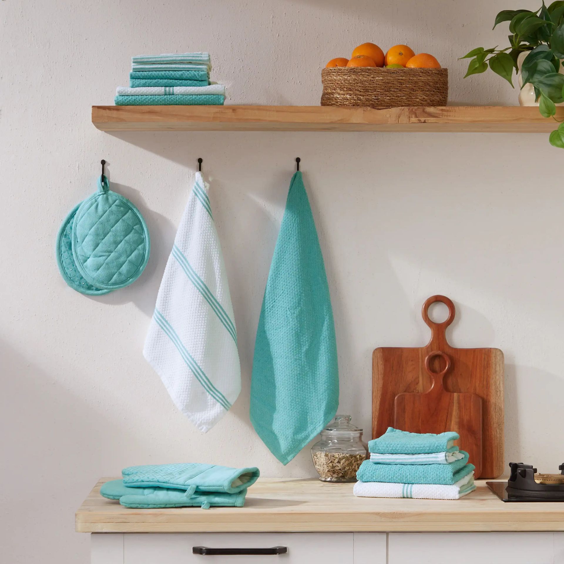 Solid Dyed Cotton Polyester blend Blue Sky 16 Piece Kitchen Linen Set | Kaleida