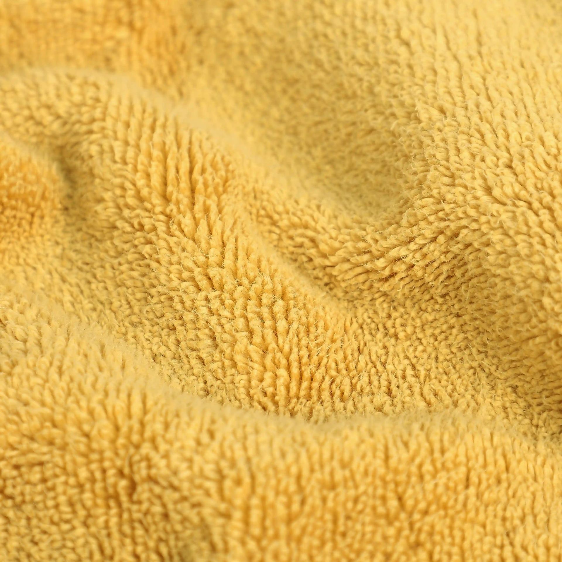 Solid Dyed 550 GSM 100% Cotton Sunlit Honey Bath Towel | Pelushe