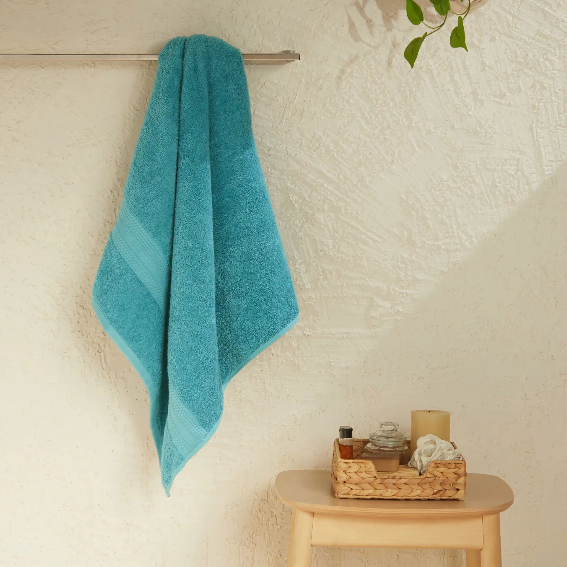 Solid Dyed 475 GSM 100% Cotton Teal 8 Piece Towel Set | Paleto