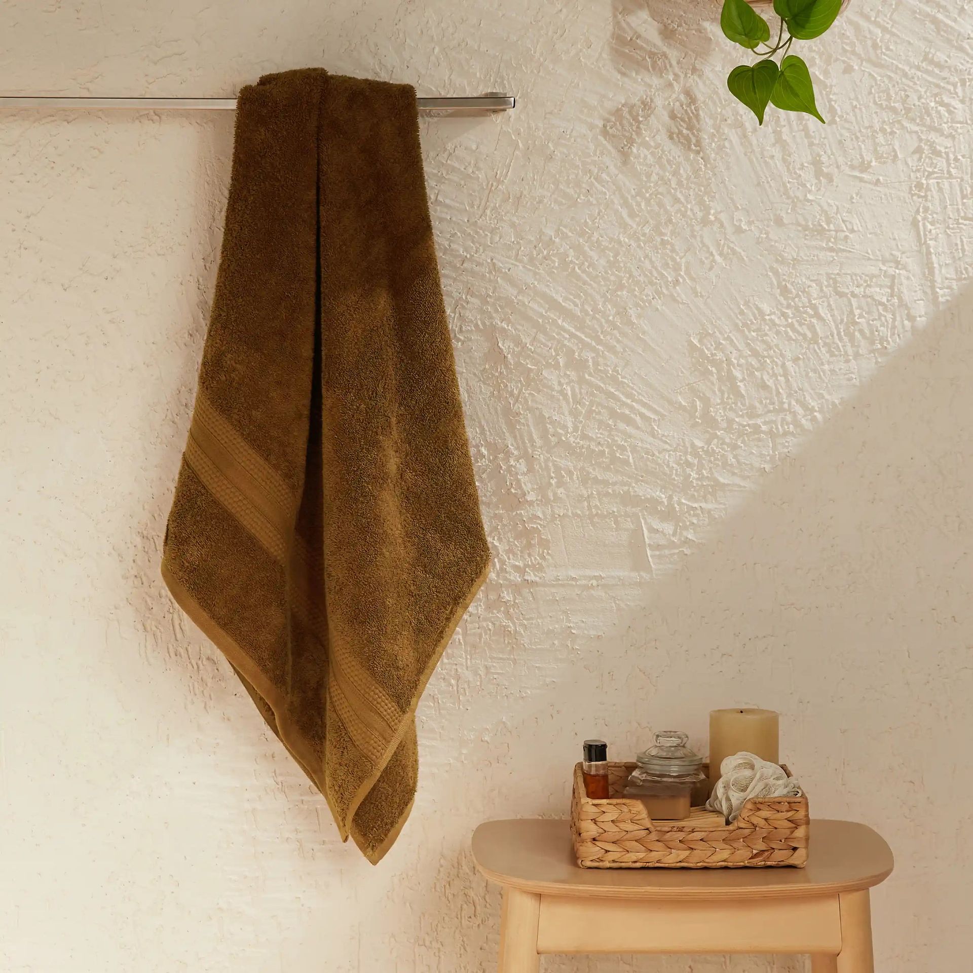 Solid Dyed 475 GSM 100% Cotton Chocolate 6 Piece Towel Set | Paleto